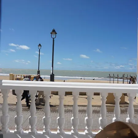 Pensionat Rompeolas Playa Chipiona