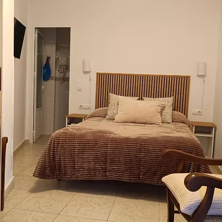 Rompeolas Playa Pensionat